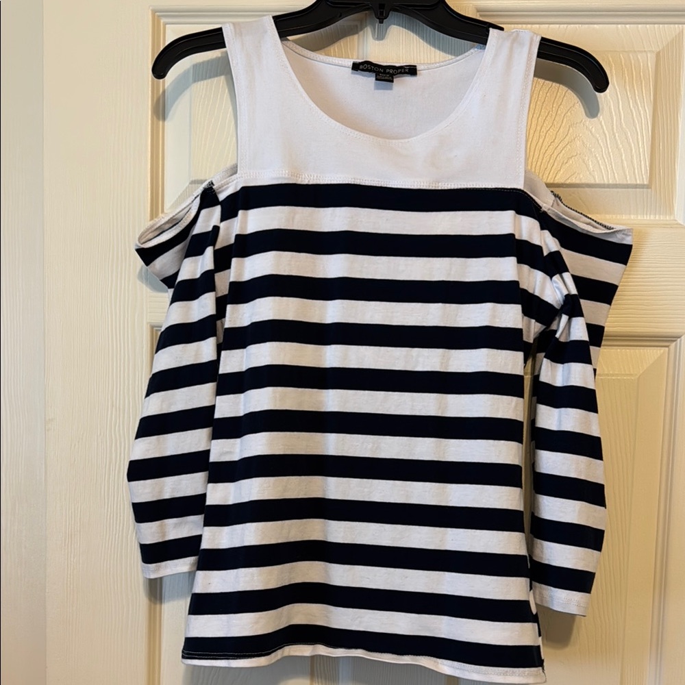 BOSTON PROPER Navy and White 3/4 Sleeve Cut Out Cotton Top